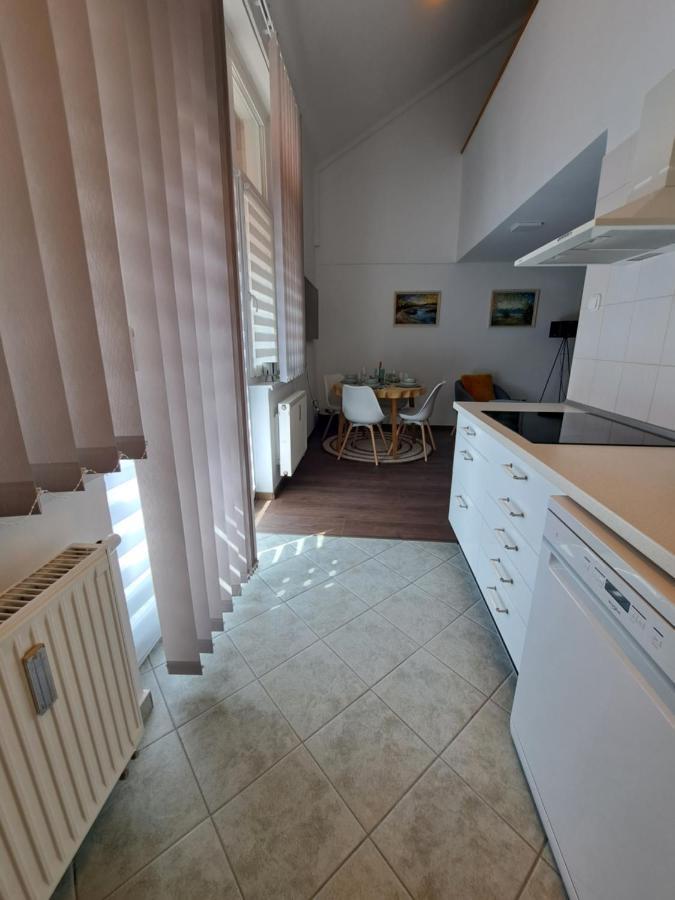 Rozsa Apartman เคสเท ภายนอก รูปภาพ
